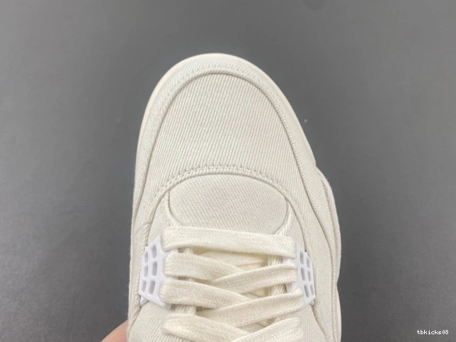 Rep TBkick x 4 AO2571-100 'White' Levi's Jordan Air 0813